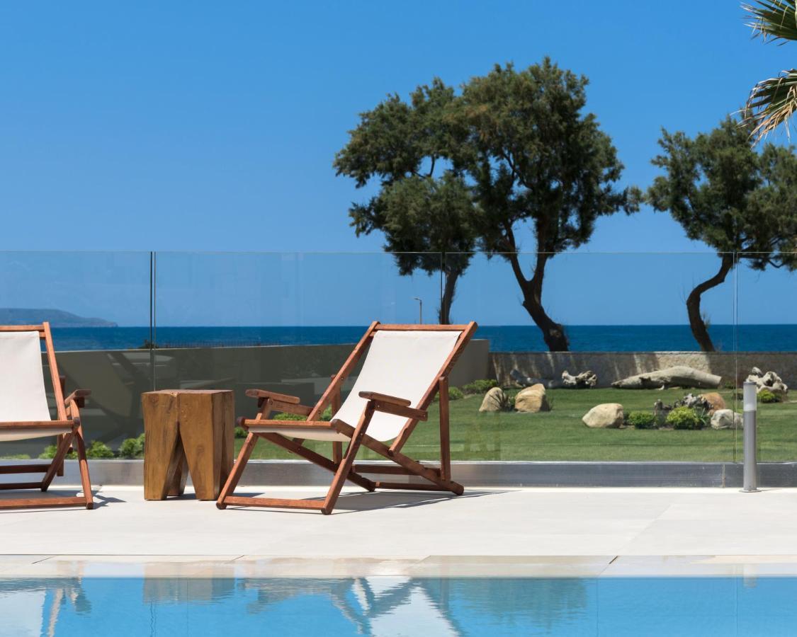 Artemis Seafront Villa, An Evanescence Sea Retreat, By Thinkvilla Tavronitis المظهر الخارجي الصورة
